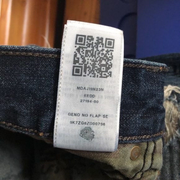 True Religion | Geno Straight Fit Jeans - Picture 8 of 8